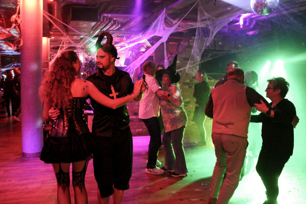 GINN-Halloween-Party (132)