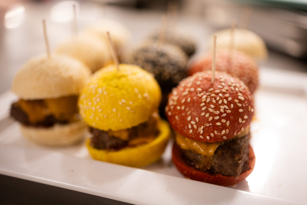 ginnhotel_halloween31